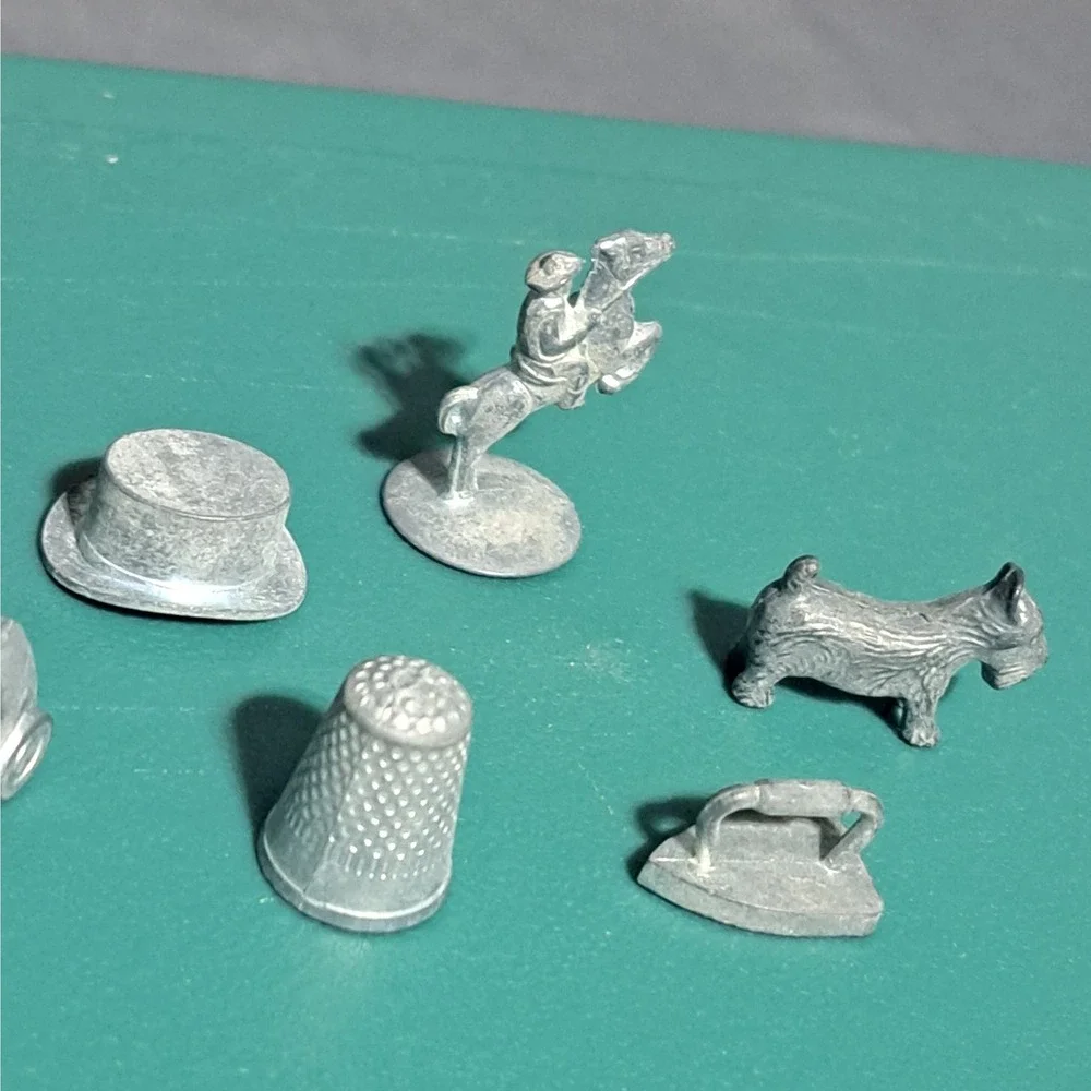 VTG Monopoly Pewter Replacement Pieces Tokens Lot of 8‎ Car Thimble Iron Hat Etc